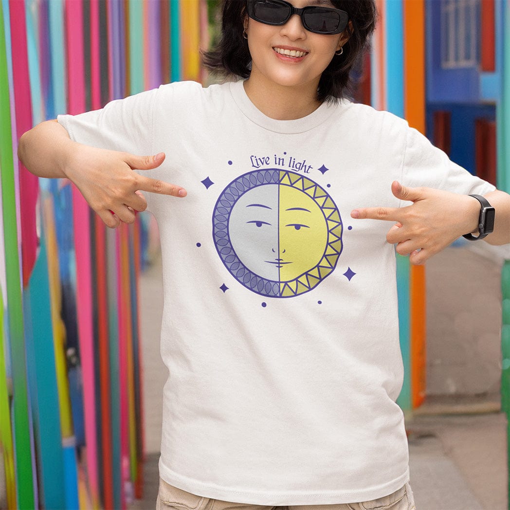 Live in Light Tee